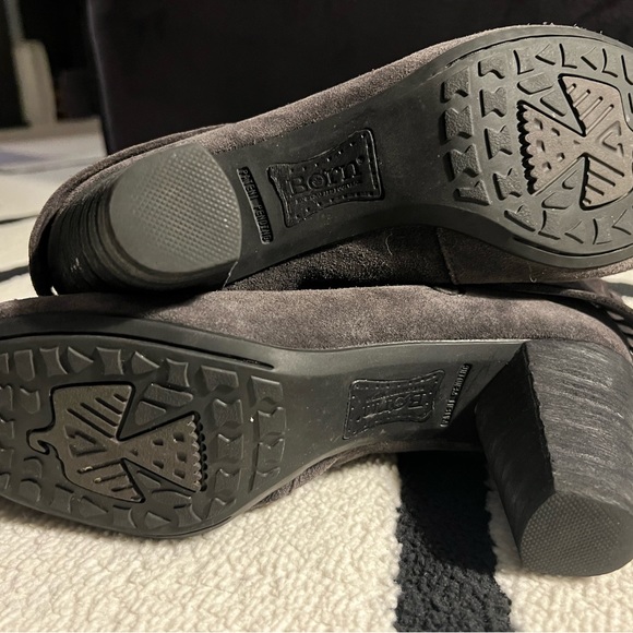 Born Gray Suede Fringe Booties - Picture 5 of 7